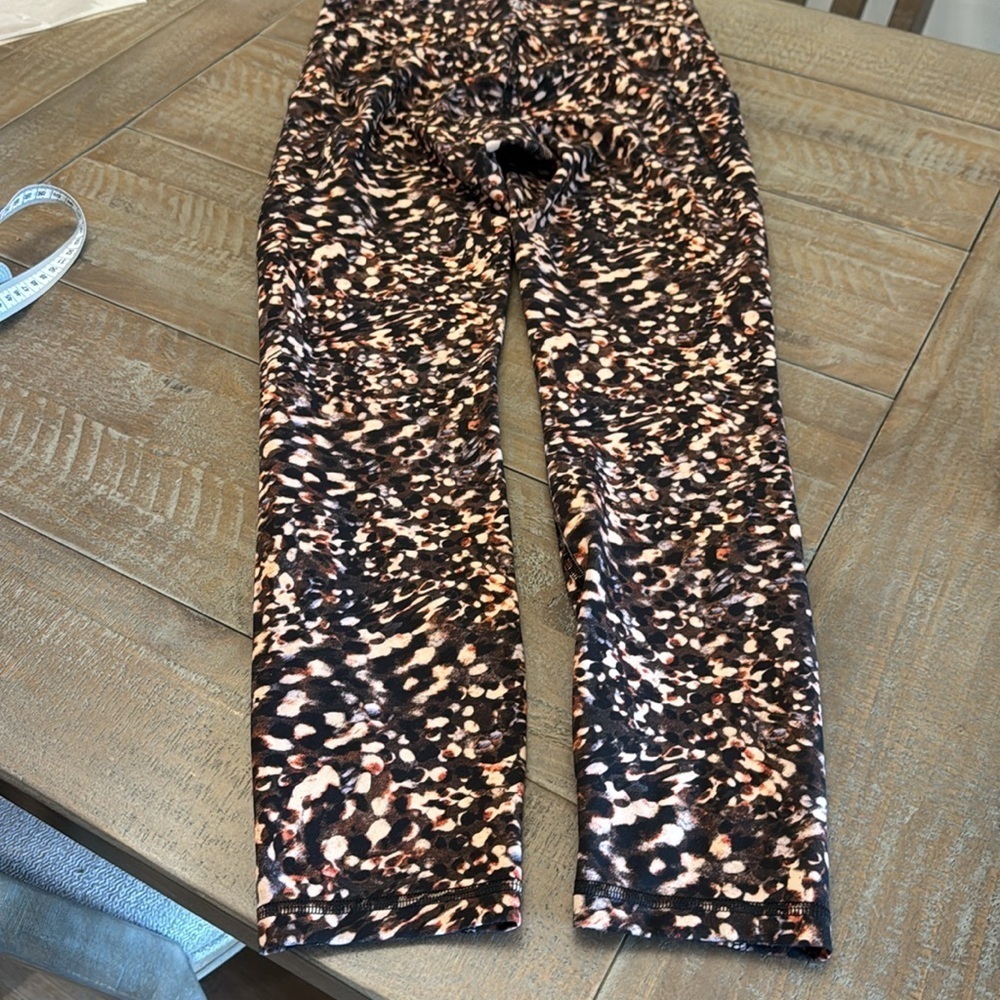 Lululemon Invigorate High-rise Crop Motion Flux Multi Size 6 - Picture 9 of 9